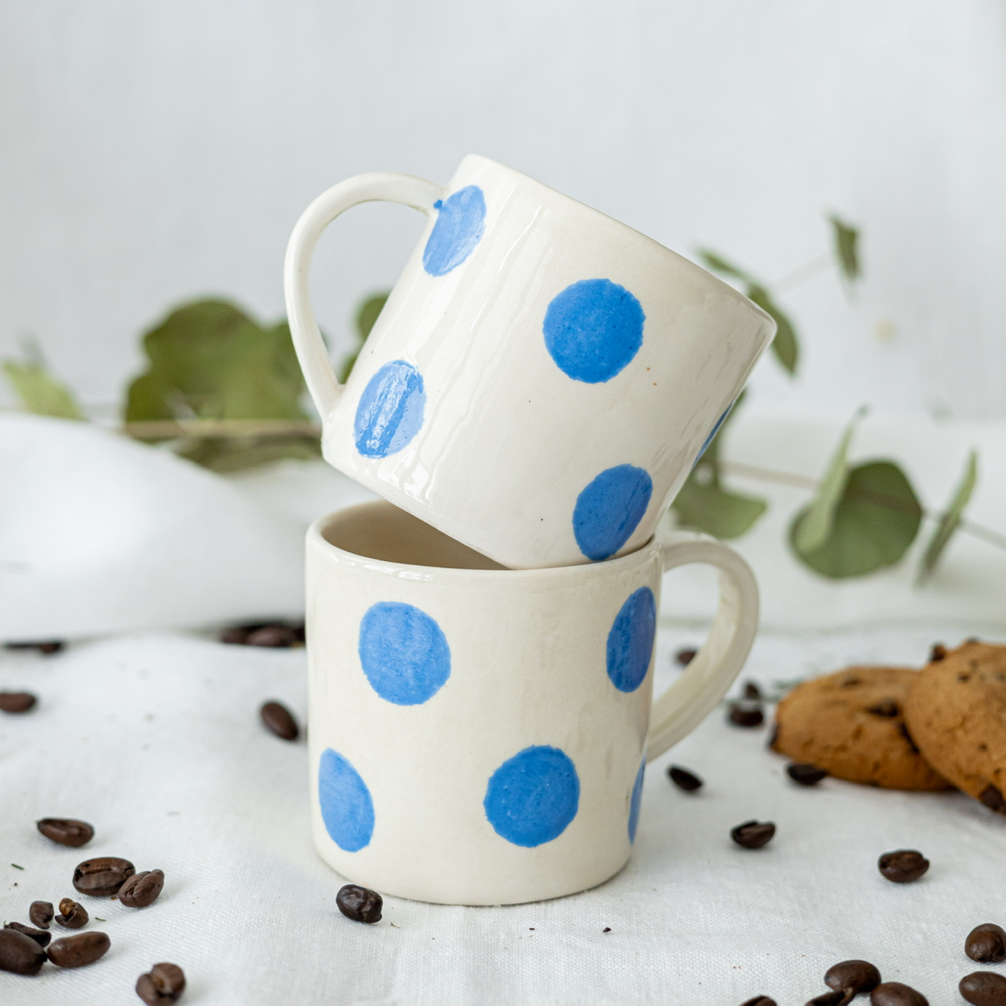 Blue Dots Seramik Fincan