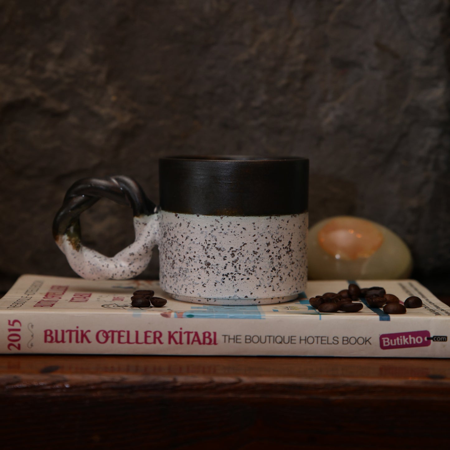 Stone Black White Fincan