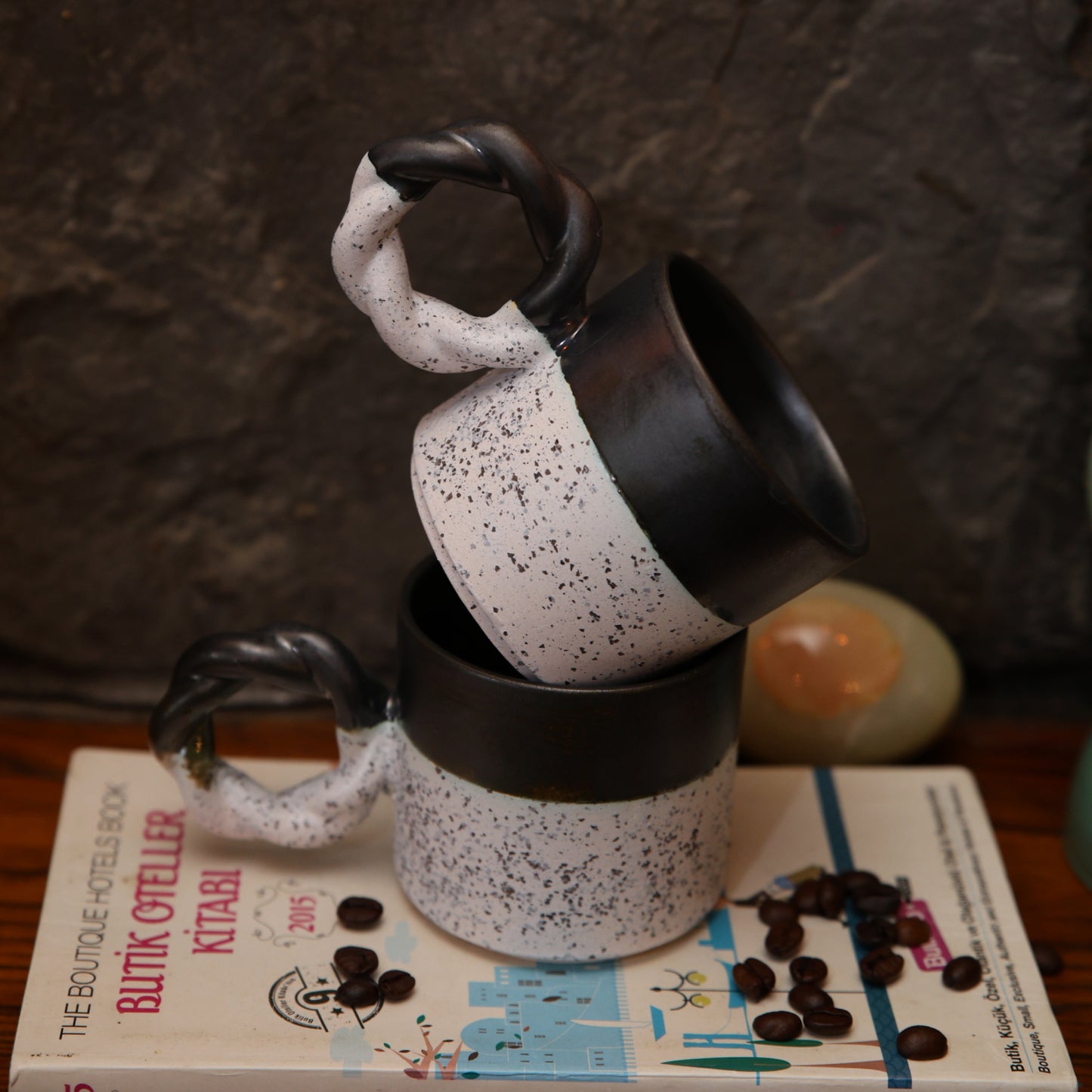 Stone Black White Fincan